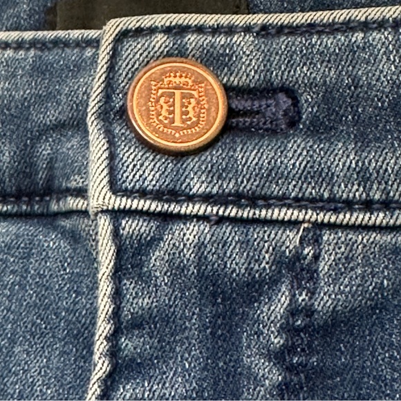 Liz Claiborne || woman’s skinny cropped Jeggins size 2P - Picture 4 of 8